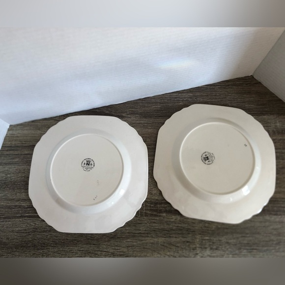 Vtg Lord Nelson Blue Boy and Pinkie Collectible Plates - Picture 4 of 8